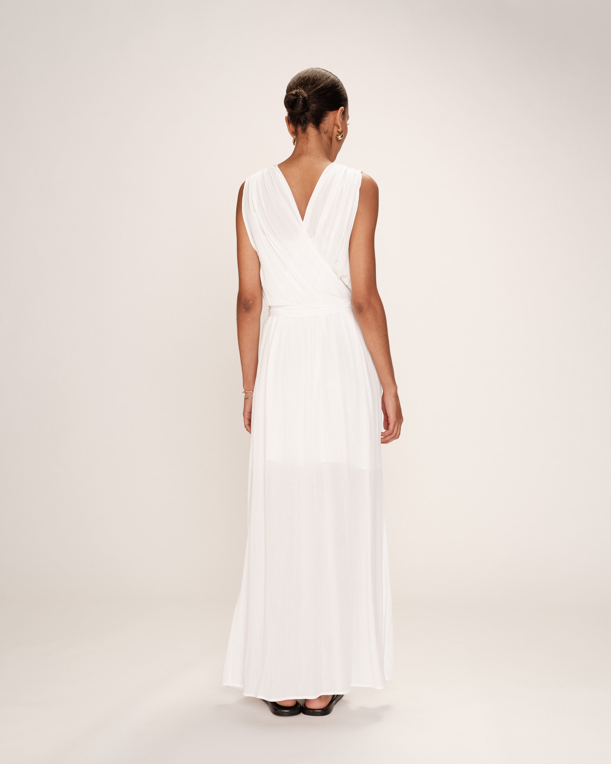 Robe longue drapee ecru Regis