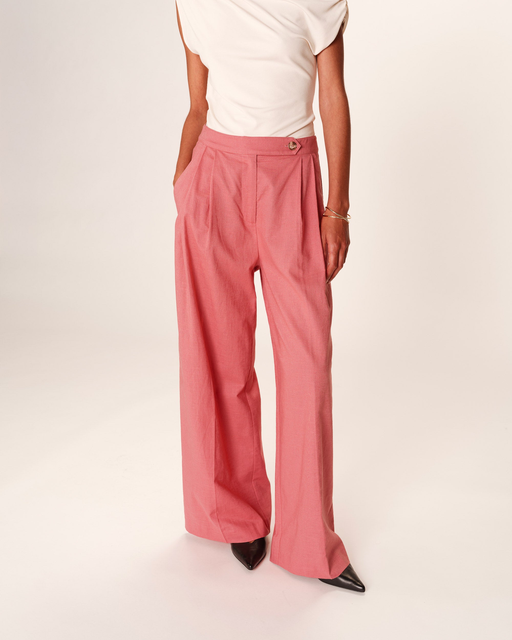 Pantalon droit en lin rose Robin