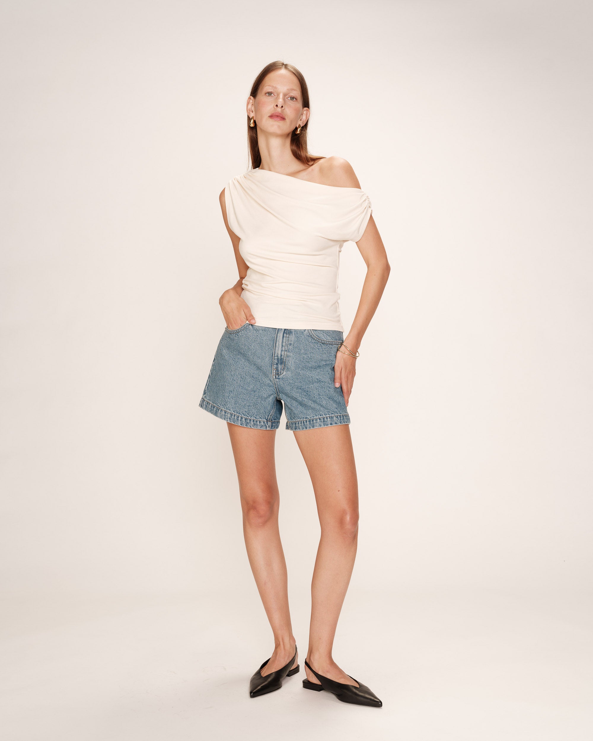 Top asymetrique drape ecru Rotonde