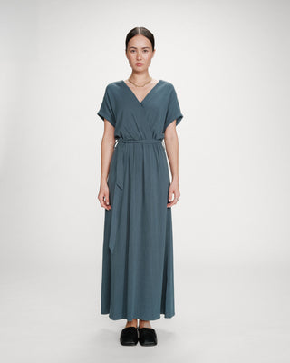 Flowing wrap maxi dress with belt emeraude Pollen