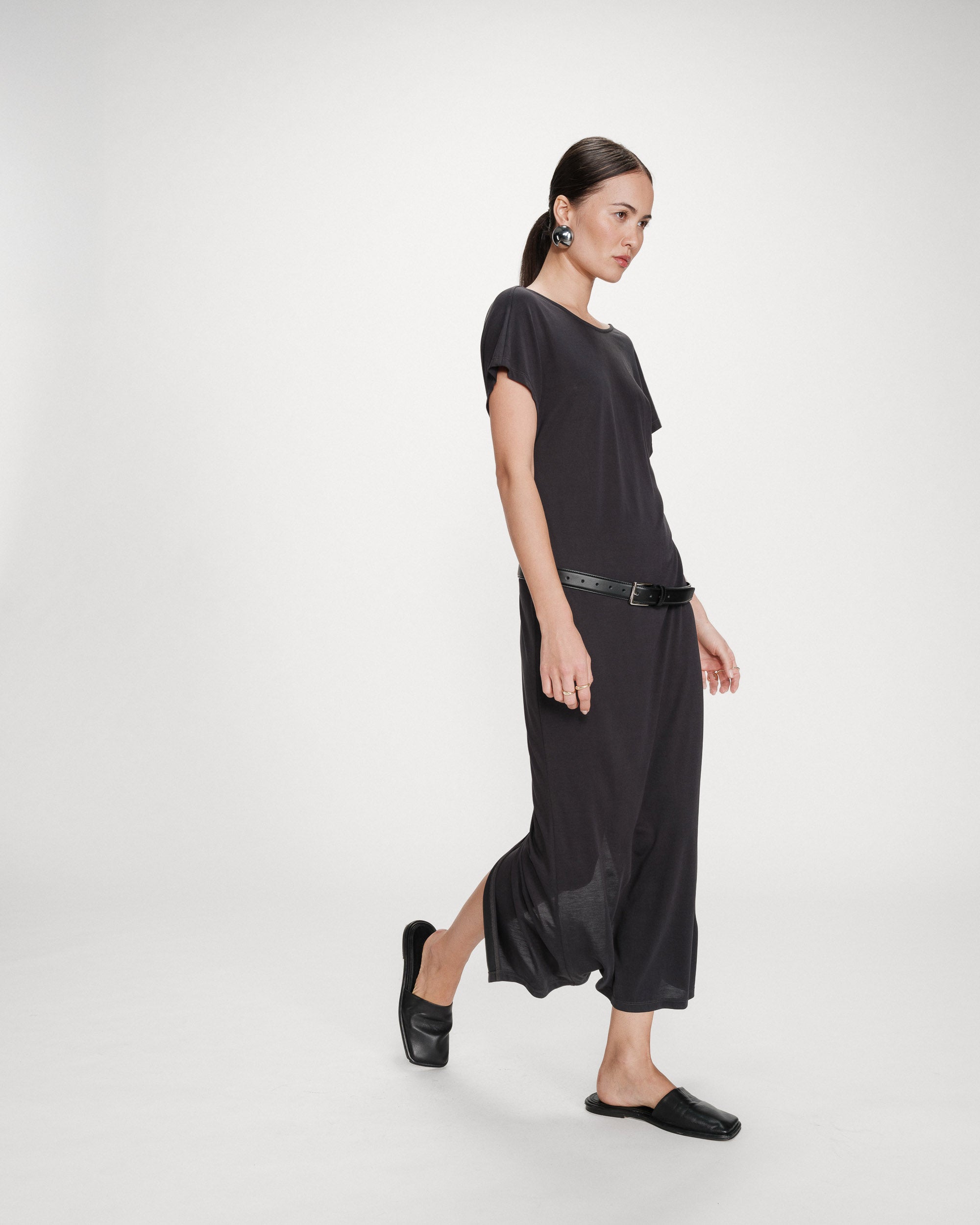 Robe longue en modal carbone Peace