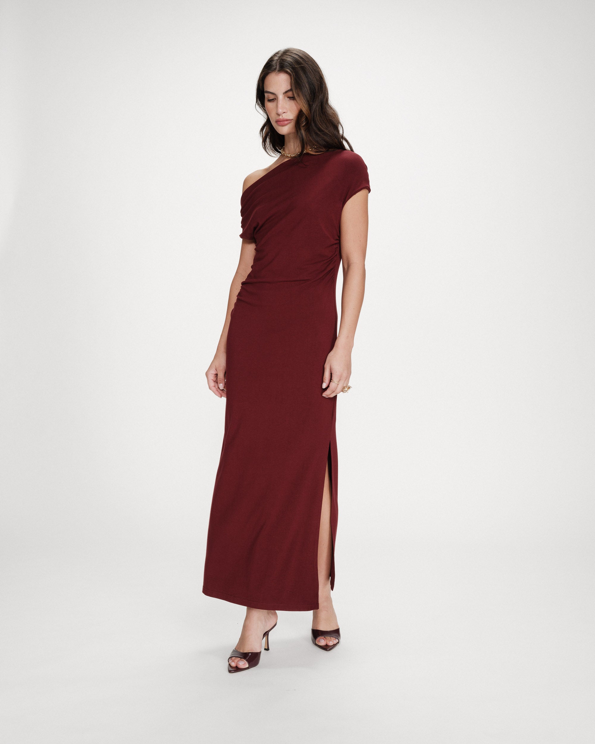 Robe longue cintrée drapée cherry Vanity