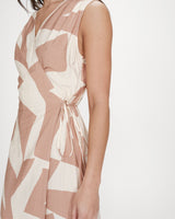 Vestido largo cruzado mocha Velline