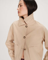 Chaqueta corta de algodón abotonada sable Veronica