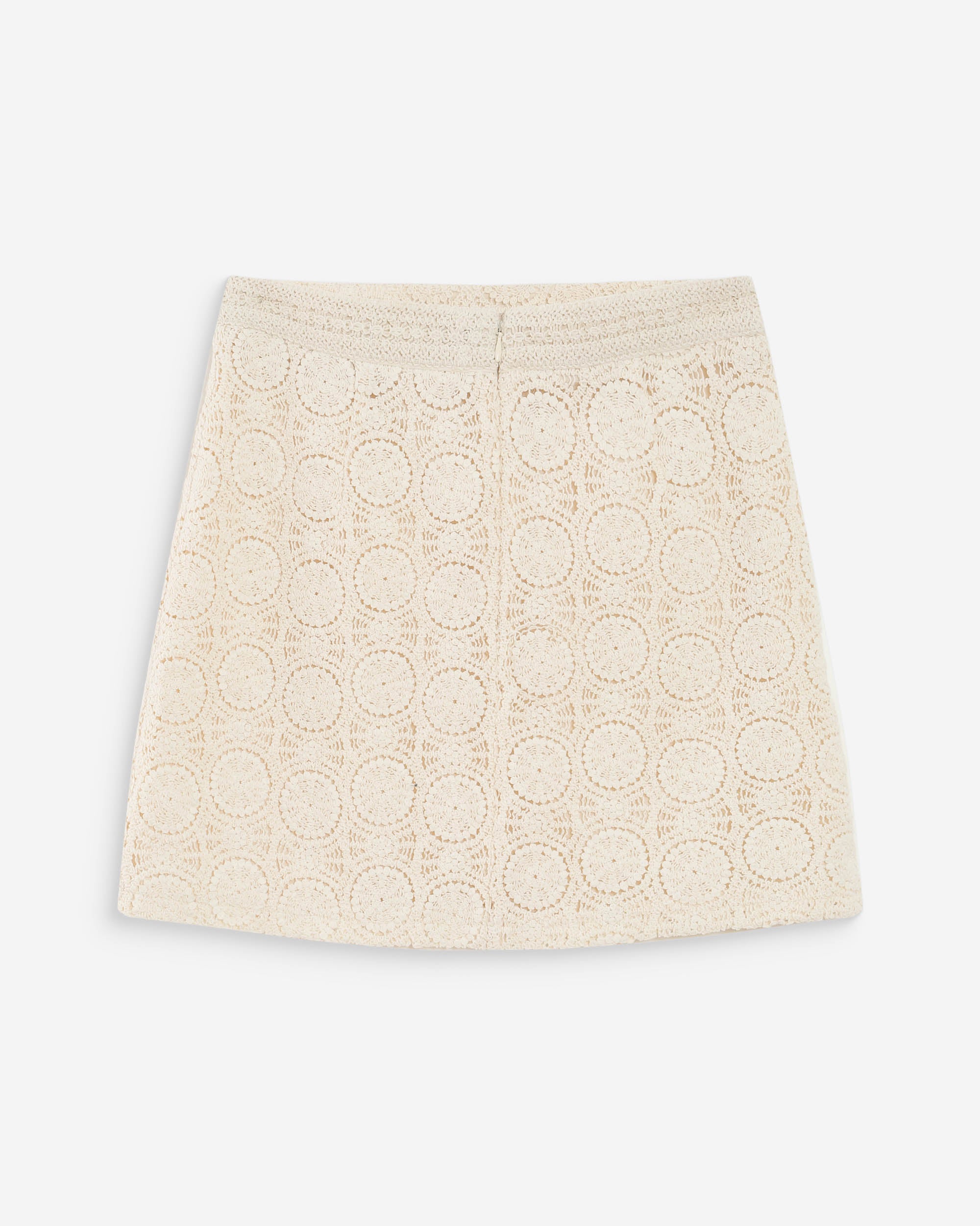 Jupe courte en crochet ecru Victoria