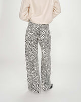 Jean loose imprimé zebre Socca