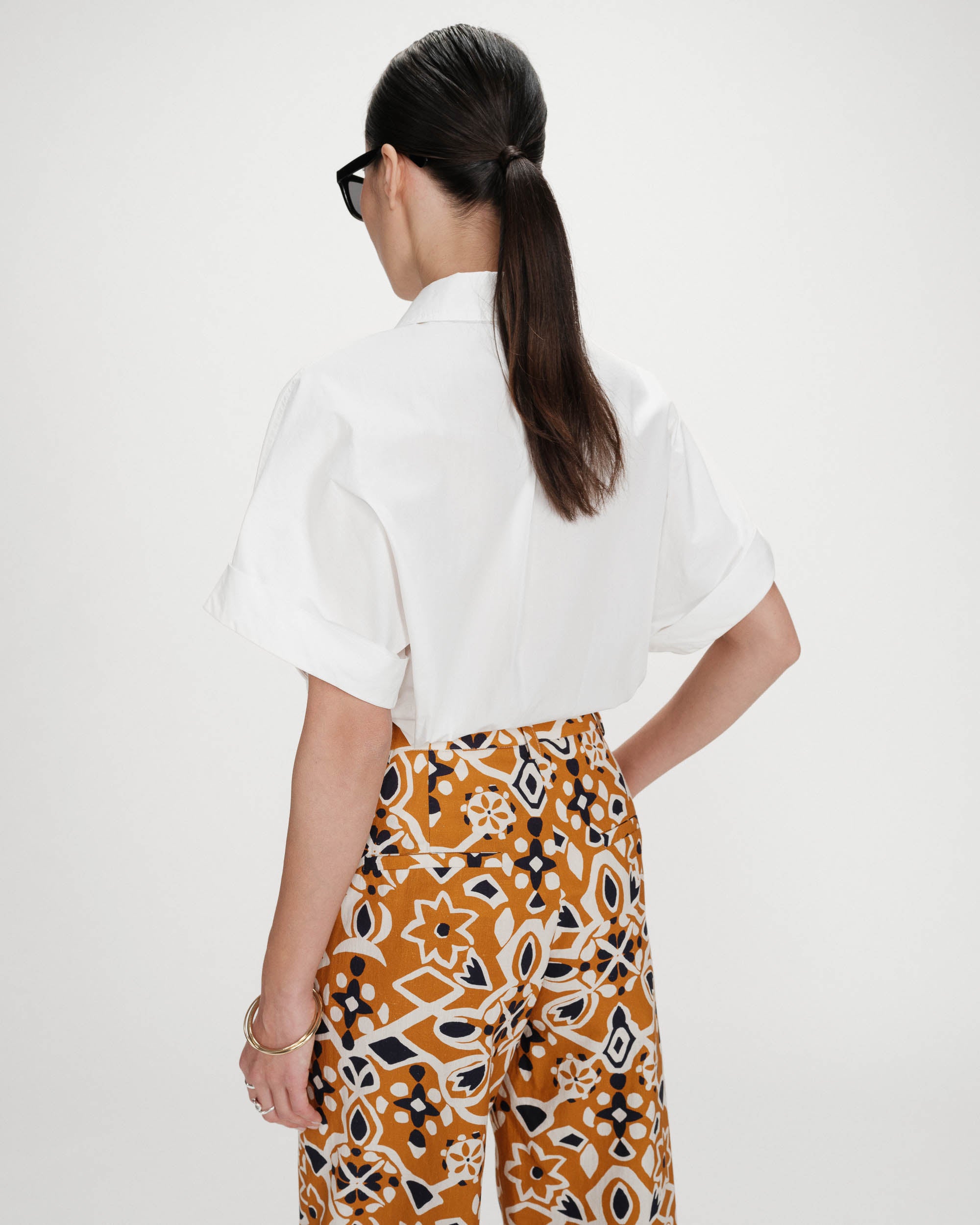 Straight high-waist cropped pants with pattern cognac Varsy