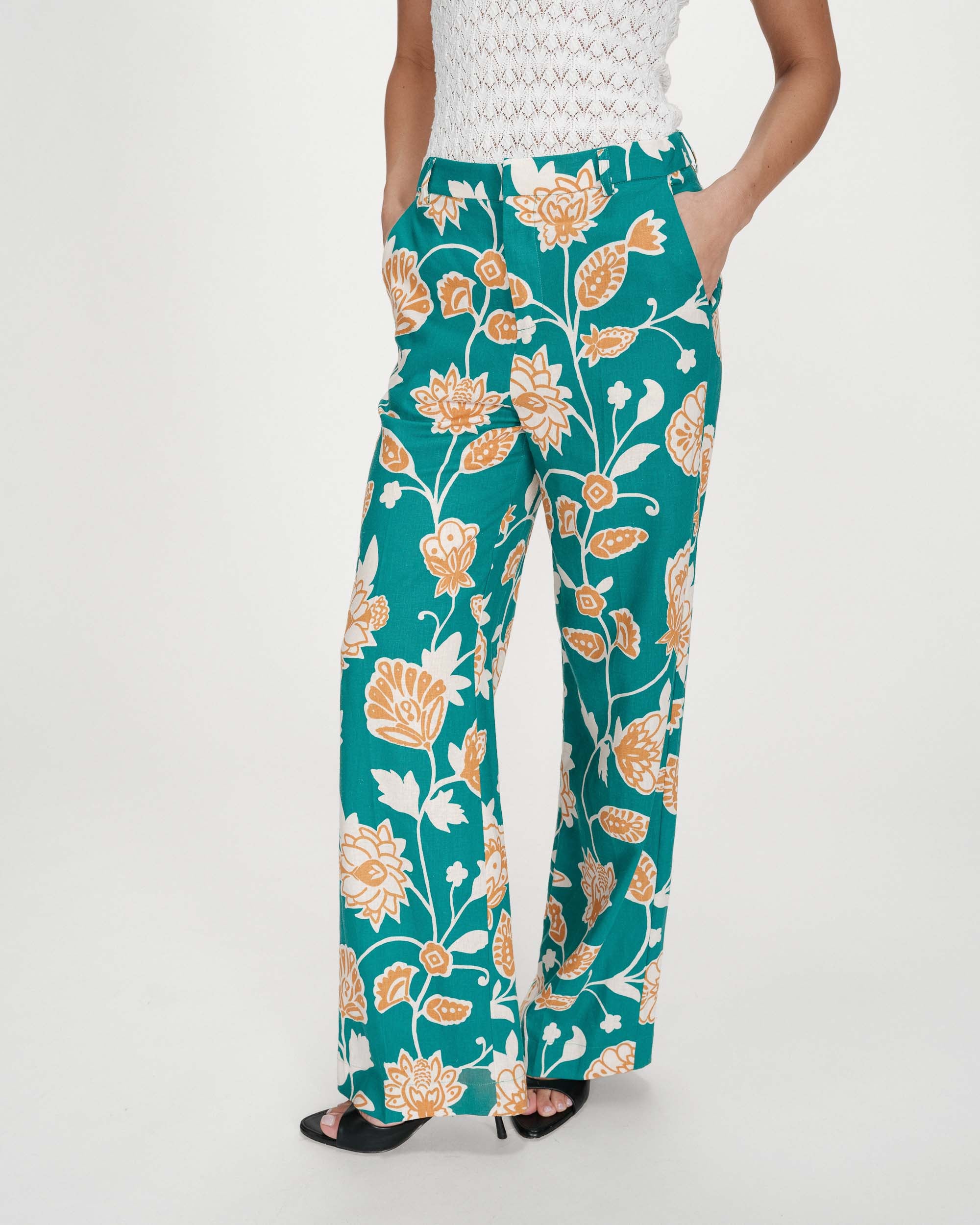 Pantalon droit à fleurs vert Varino