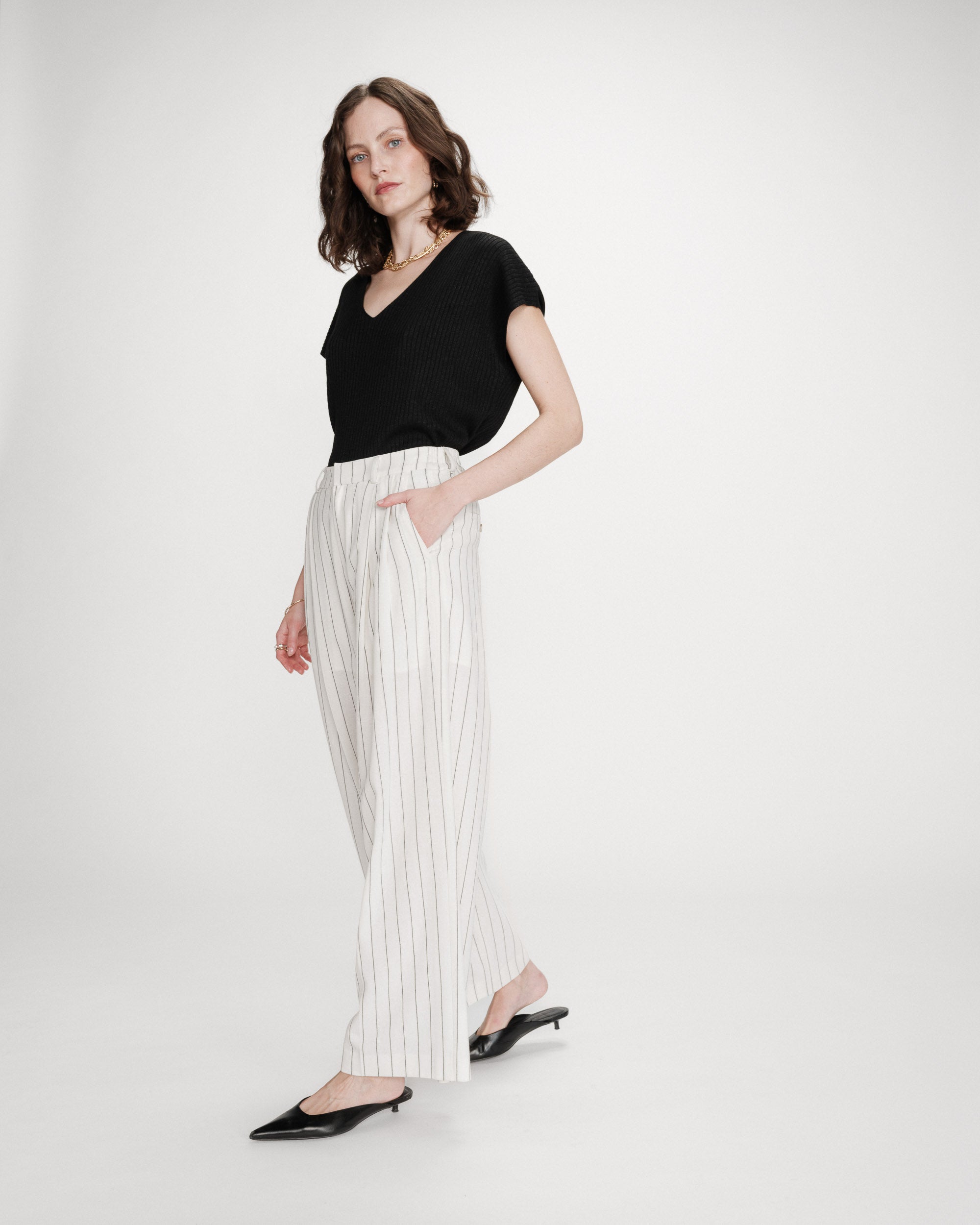 Pantalon tailleur rayé en lin white Very