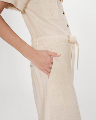 Mono fluido con cintura marcada sable Vanelle