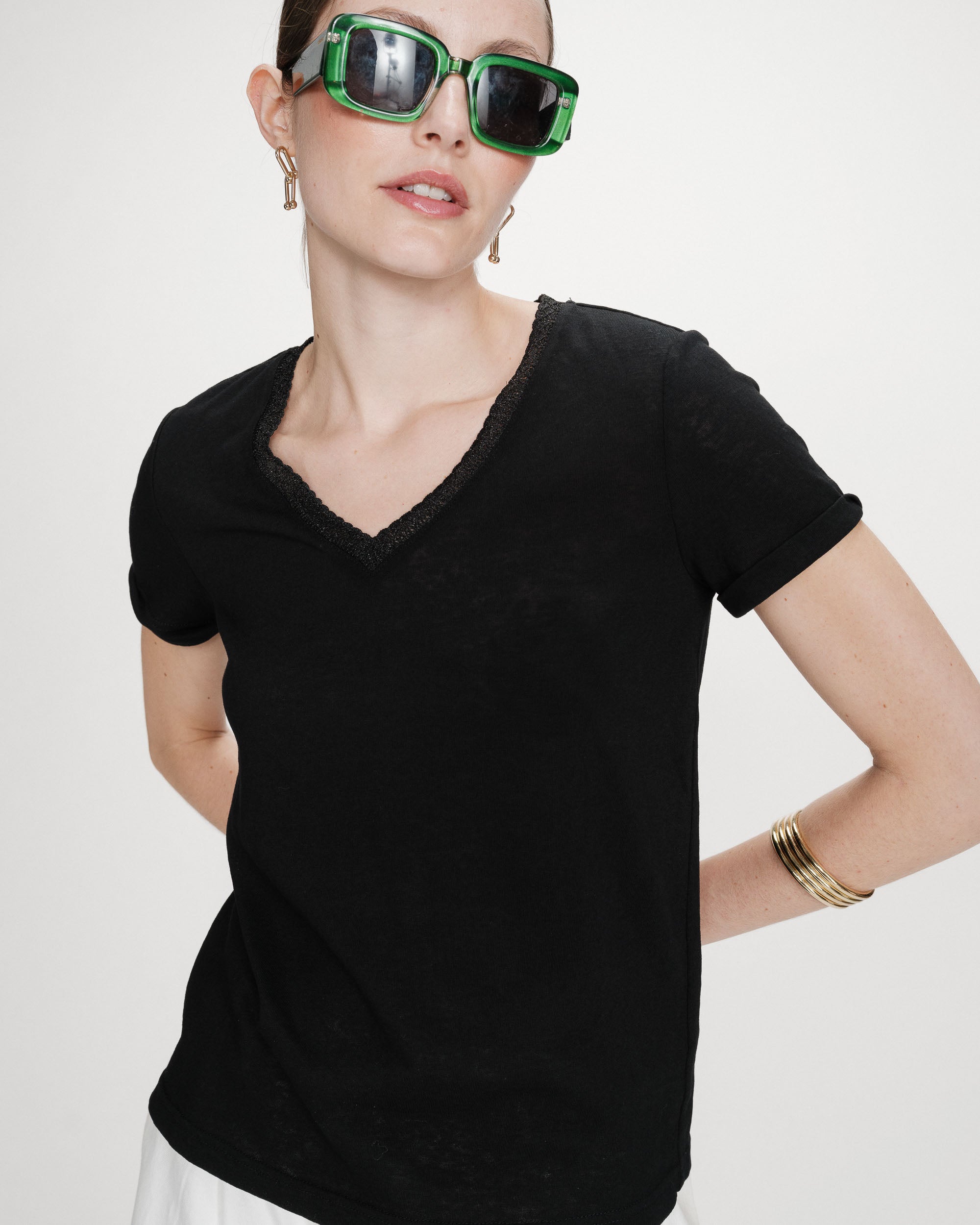 V-neck short-sleeve T-shirt noir Vasco