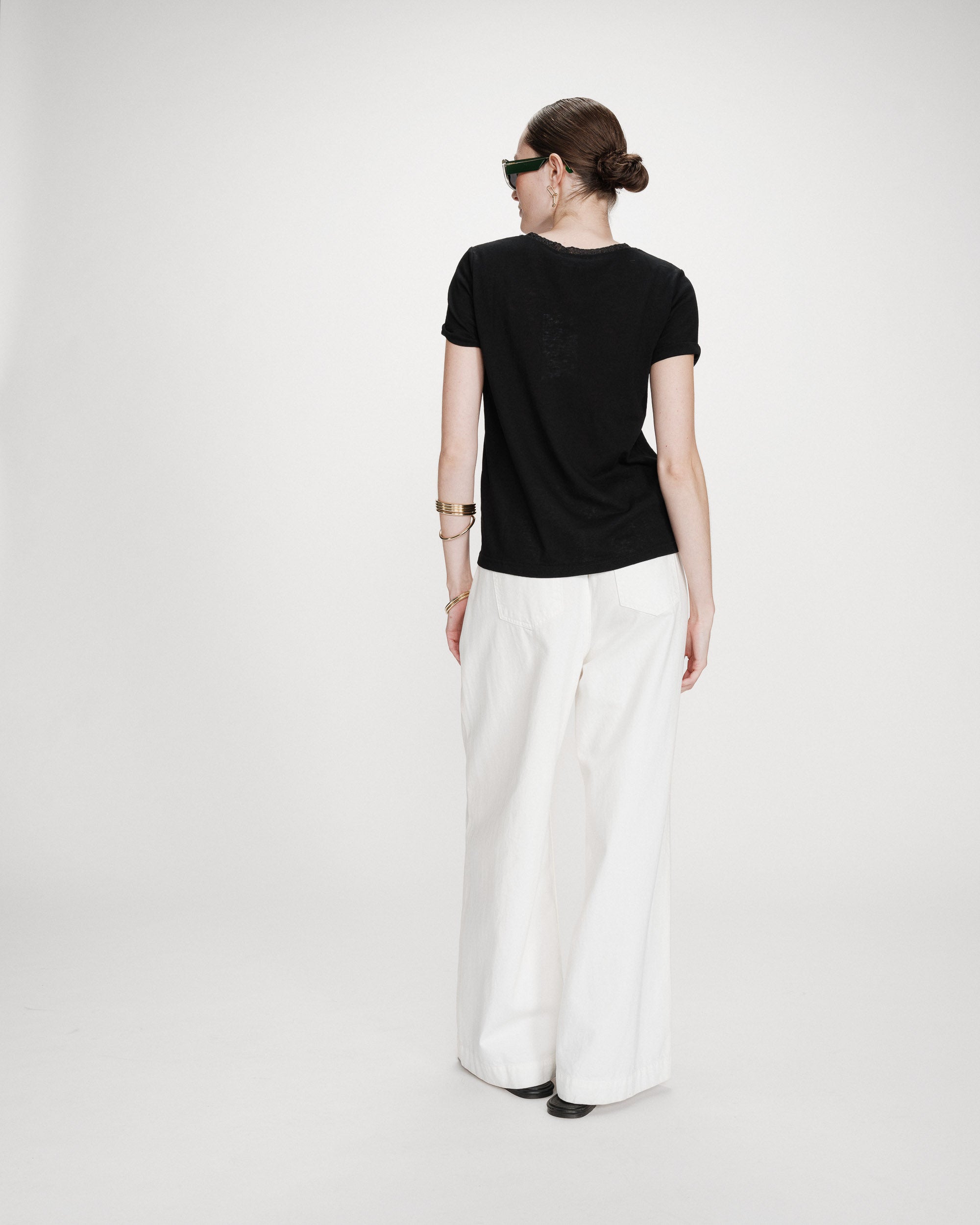 V-neck short-sleeve T-shirt noir Vasco