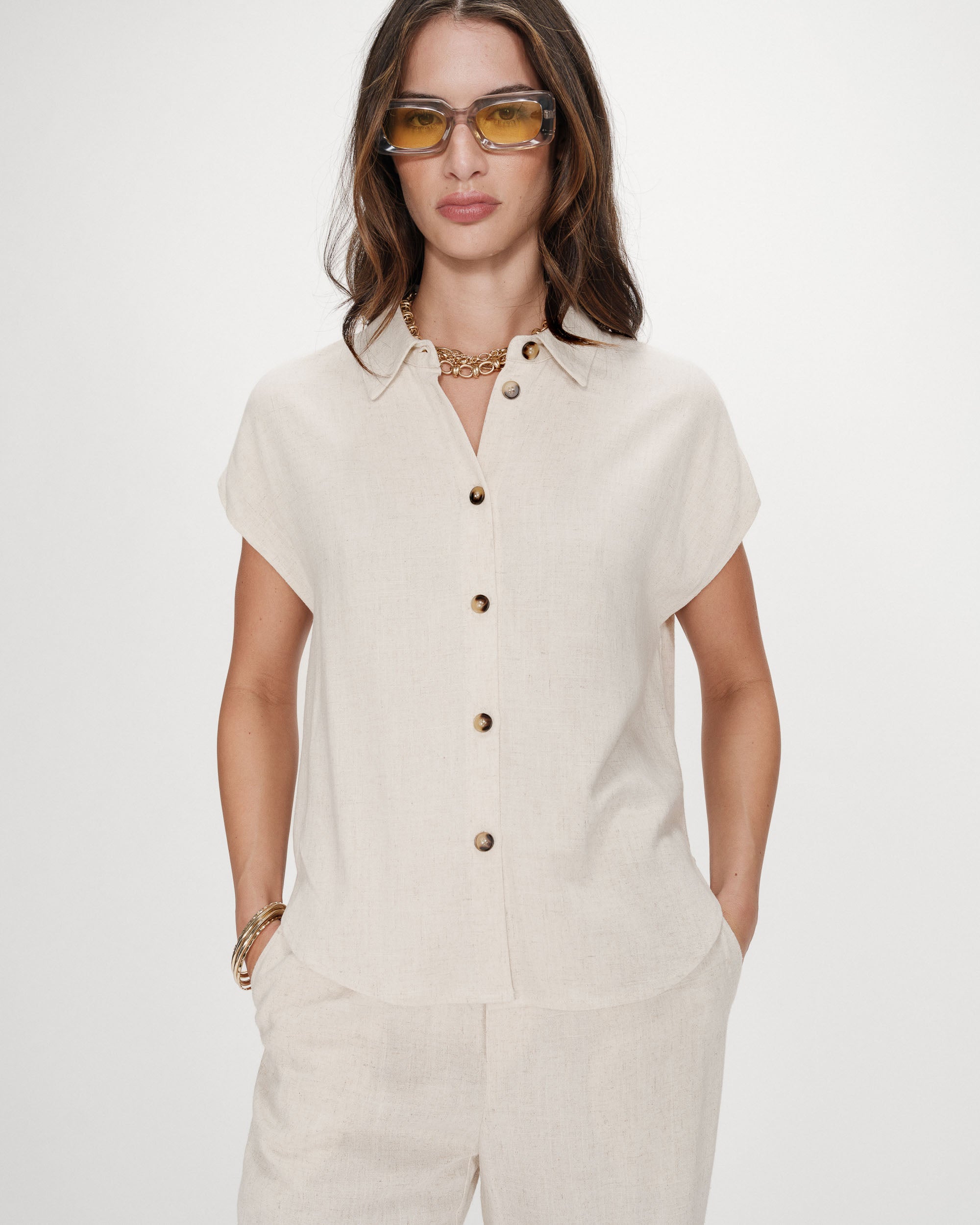Chemise en lin sable Perez