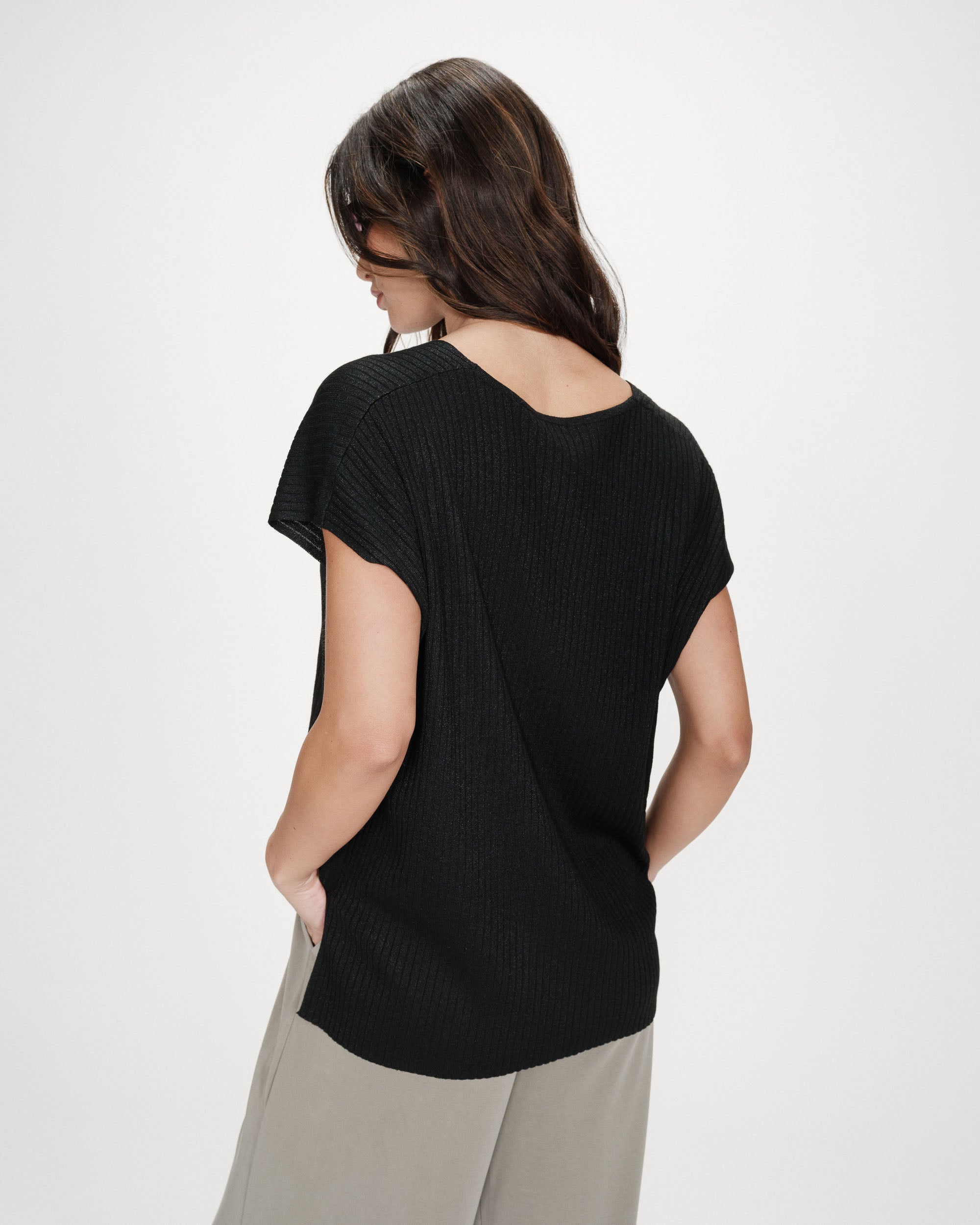 Top amplio de lurex con escote en V noir Vaporo