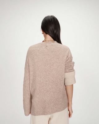 Pull oversize à message beige Viggo