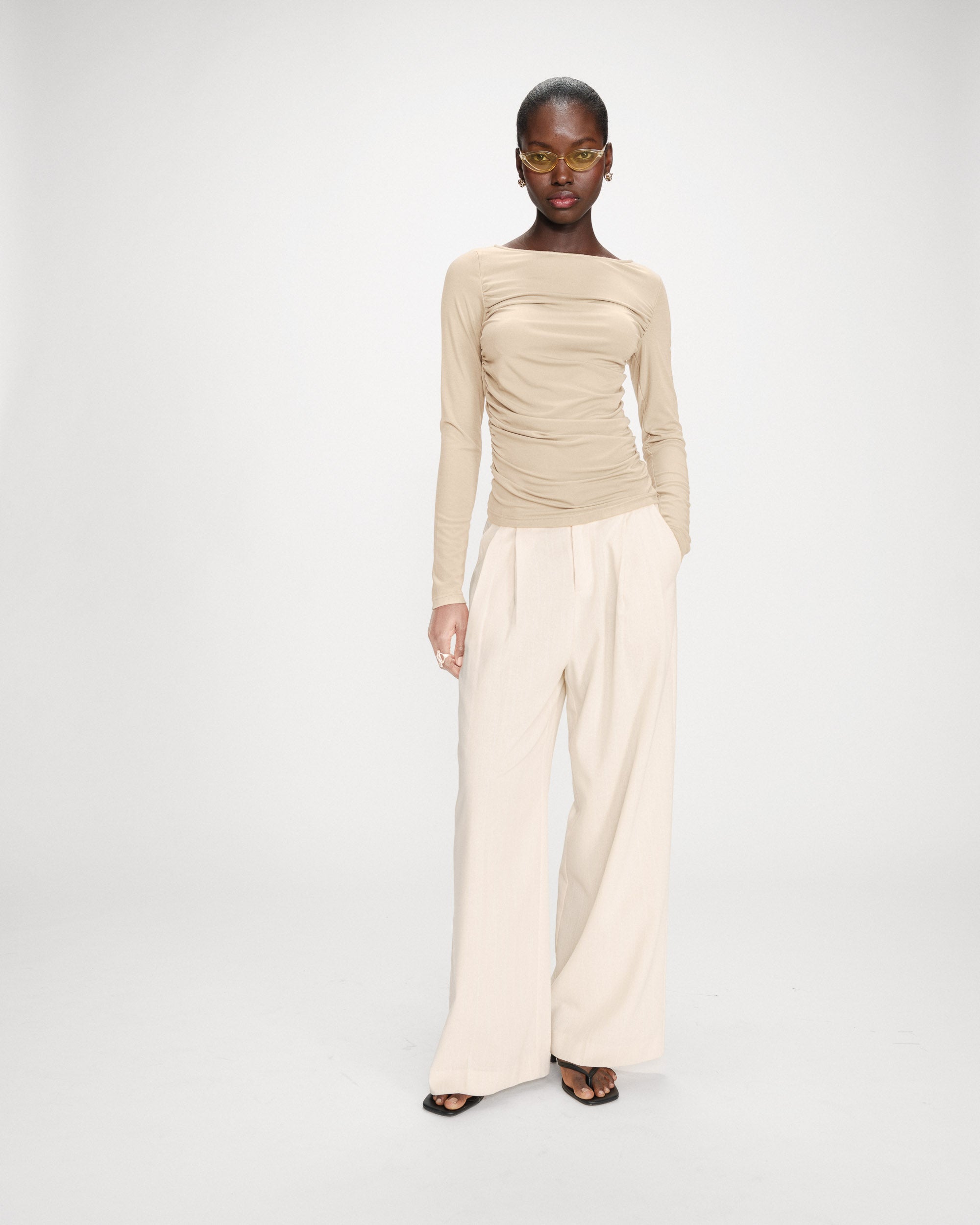 Top manches longues drapé sable Valeda