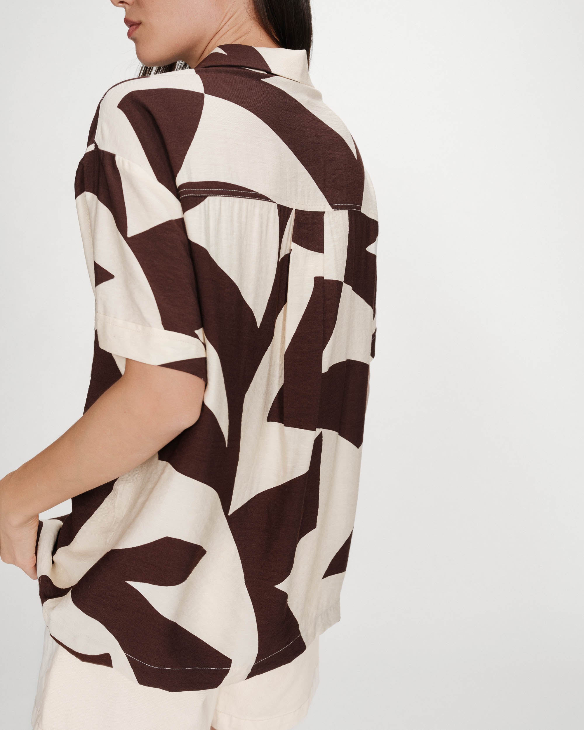 Chemise courte imprimée chocolat Veil