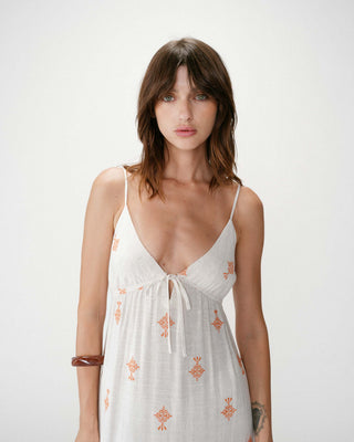 Robe longue bohème évasée à broderies orange Wilora