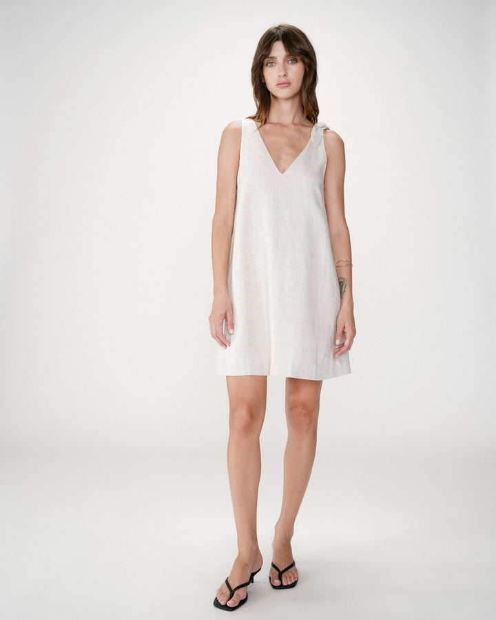 Vestido corto de lino con escote en V sable Wynette