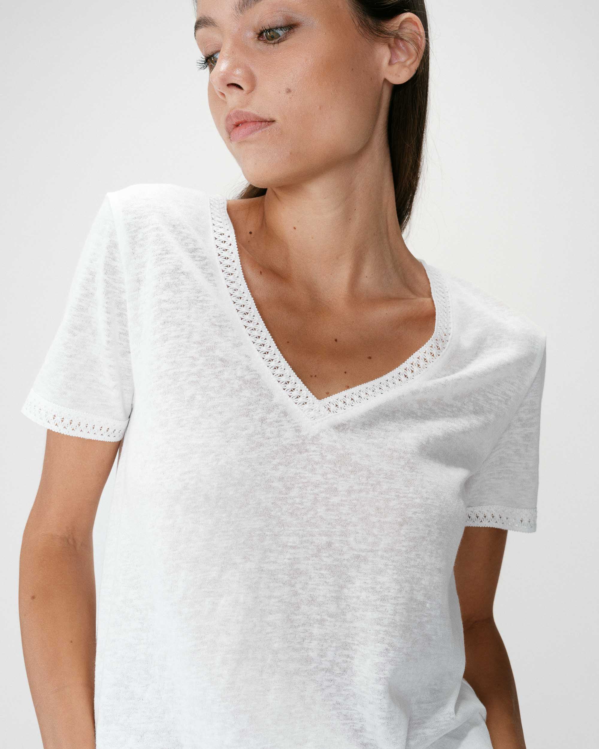 Straight V-neck short-sleeve top ivoire Willem