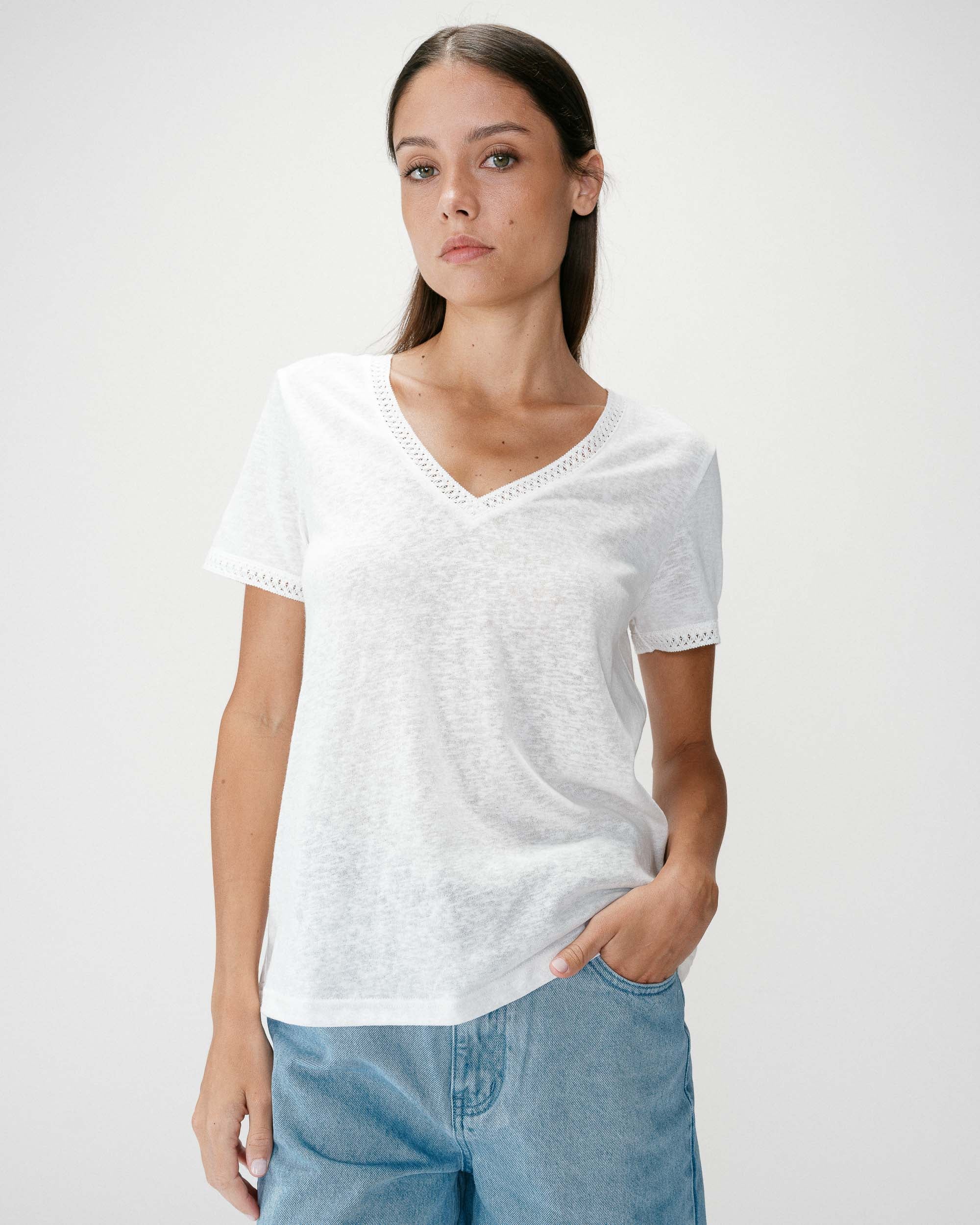 Straight V-neck short-sleeve top ivoire Willem