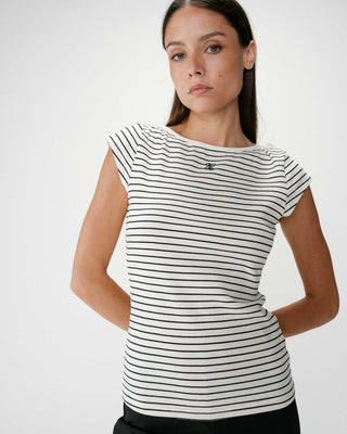 T-shirt col bateau ajusté à rayures ecru Wake