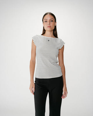 T-shirt col bateau ajusté à rayures ecru Wake