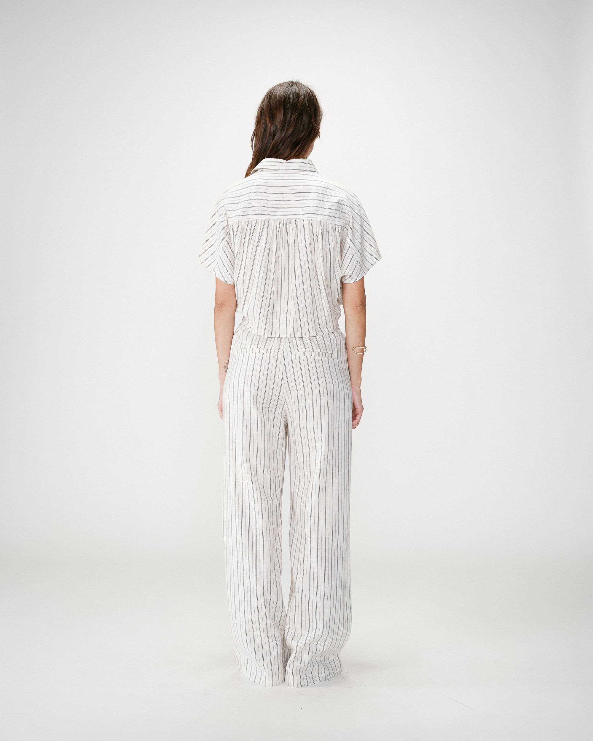 Camisa oversize de rayas con lazo sable Wendee