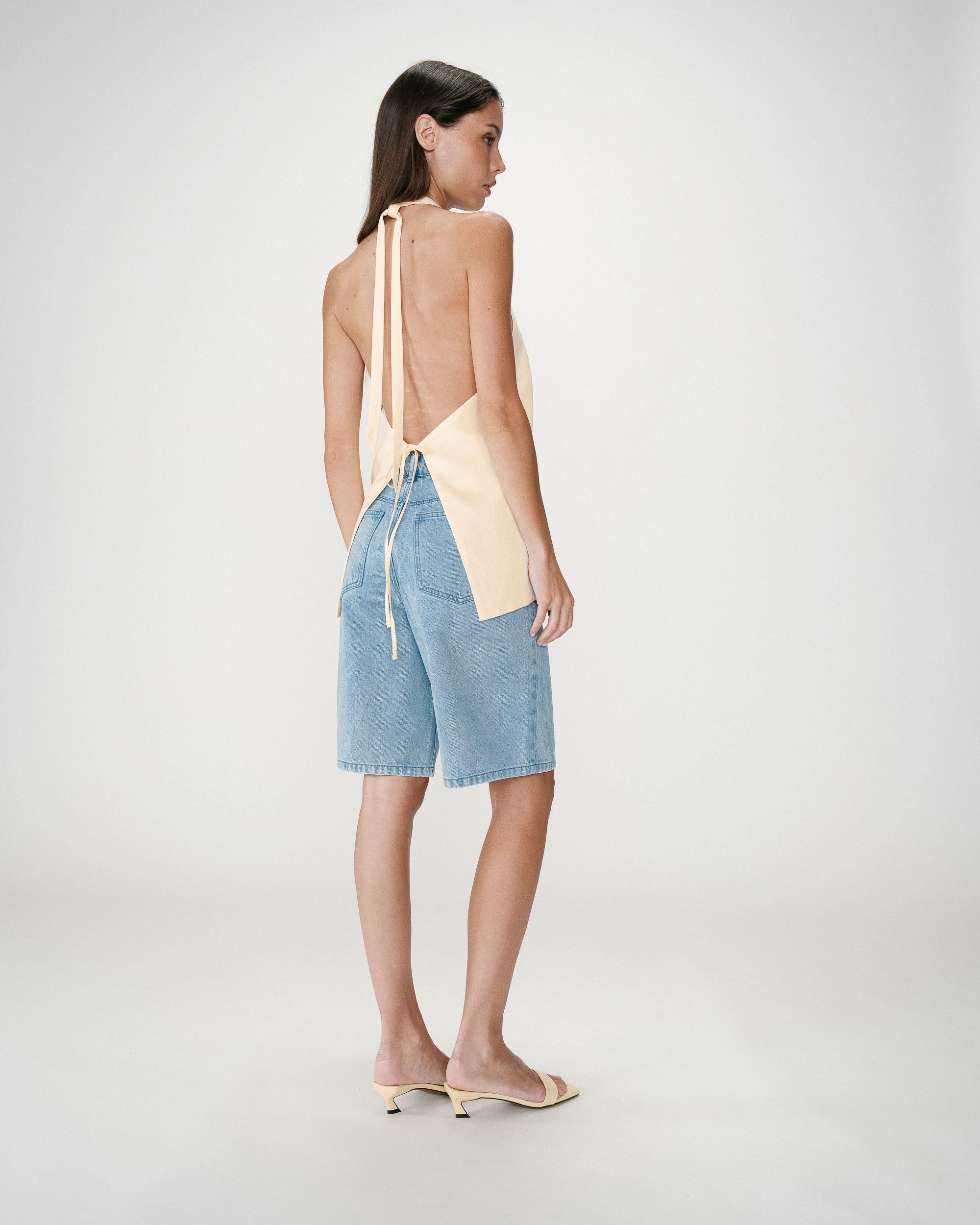 Top en lin col V dos nu à nouer jaune Wise