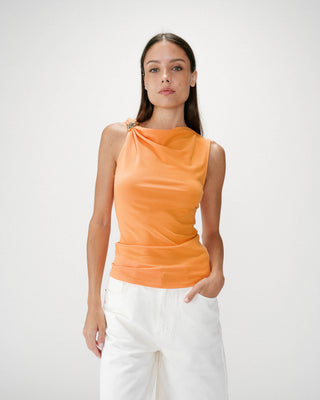 Top asimétrico drapeado sin mangas orange Wagner