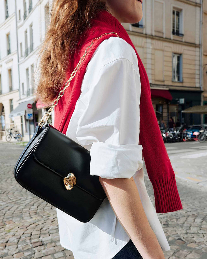 Sac bandoulière en cuir de vachette noir Le jules