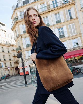 Sac seau en cuir de vachette camel Le come